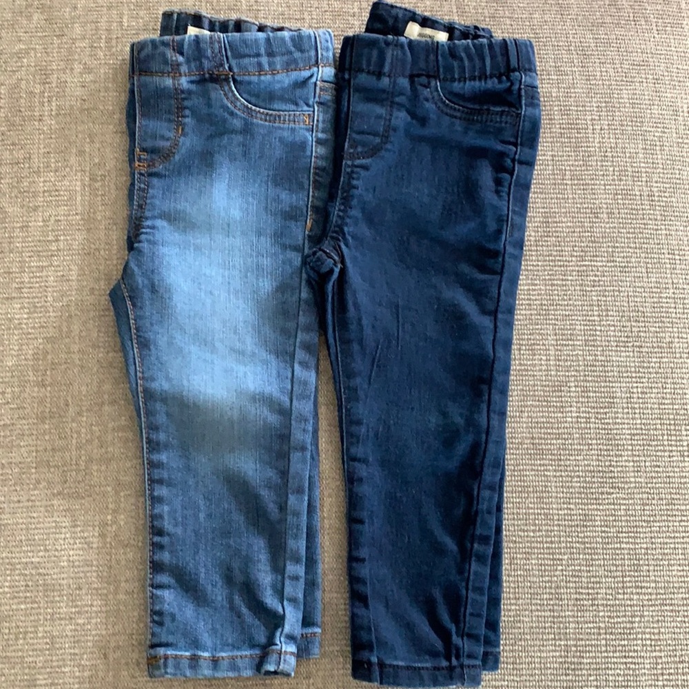 2 pairs of Oshkosh jean jeggings.